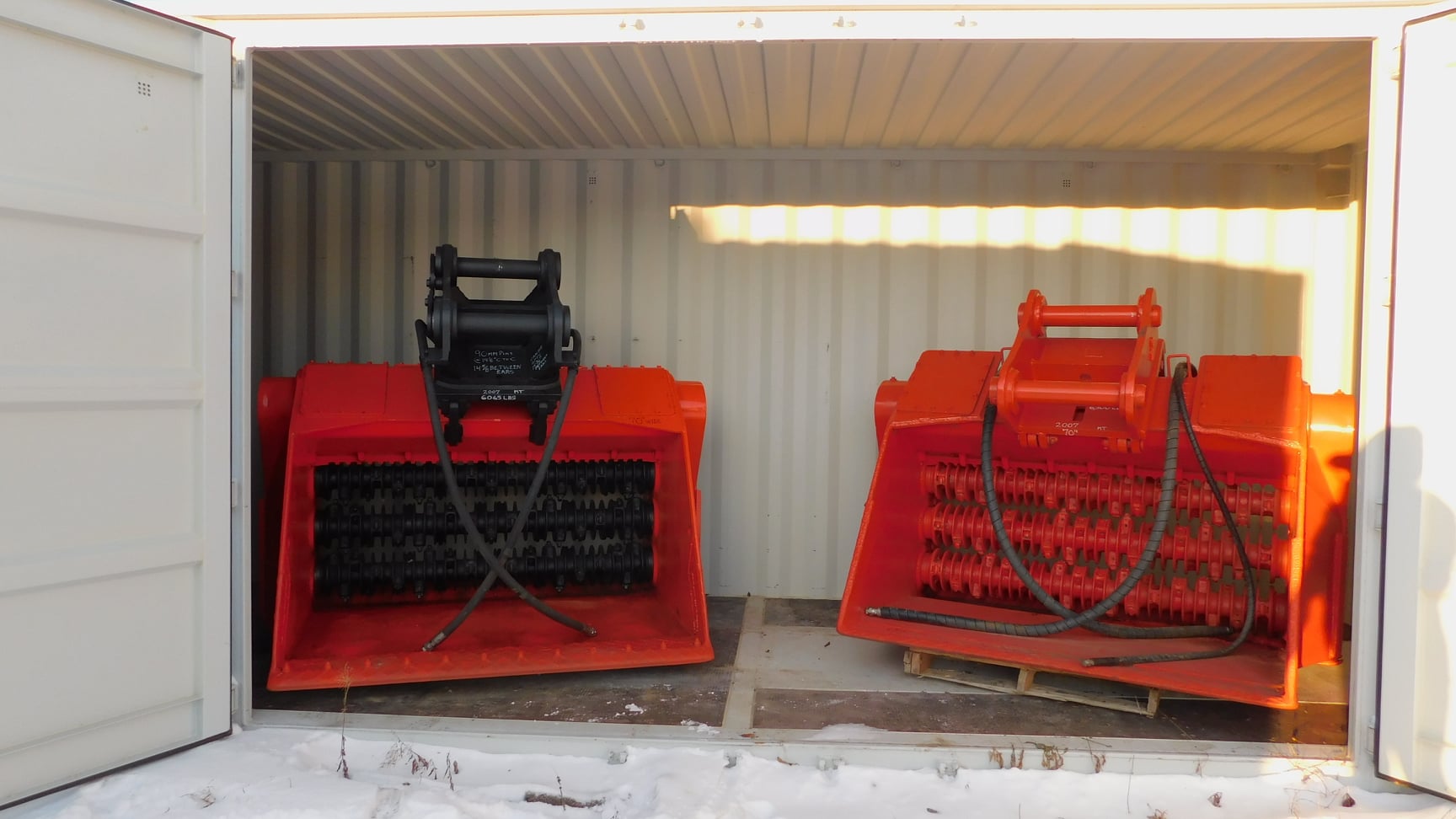 All Sizes Available (Small, Medium, Large) Screening & Crushing Buckets - Image 4