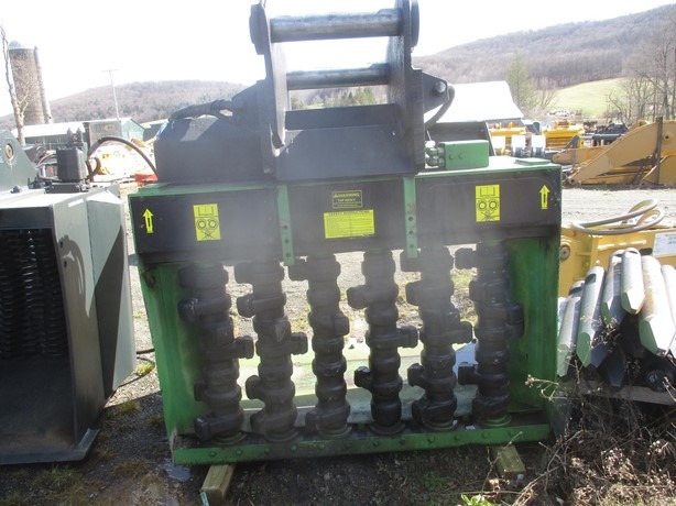 2012 TWISTER 67 INCH MIXING/SCREENING BUCKET - $24,000 - Image 5