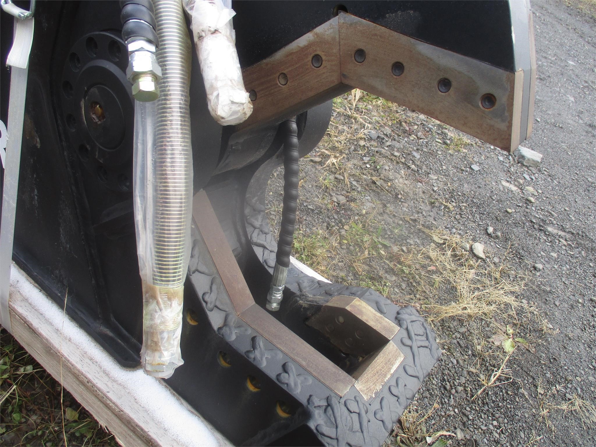 2023 Steel JISAN JS80RT - $18,900 - Image 3