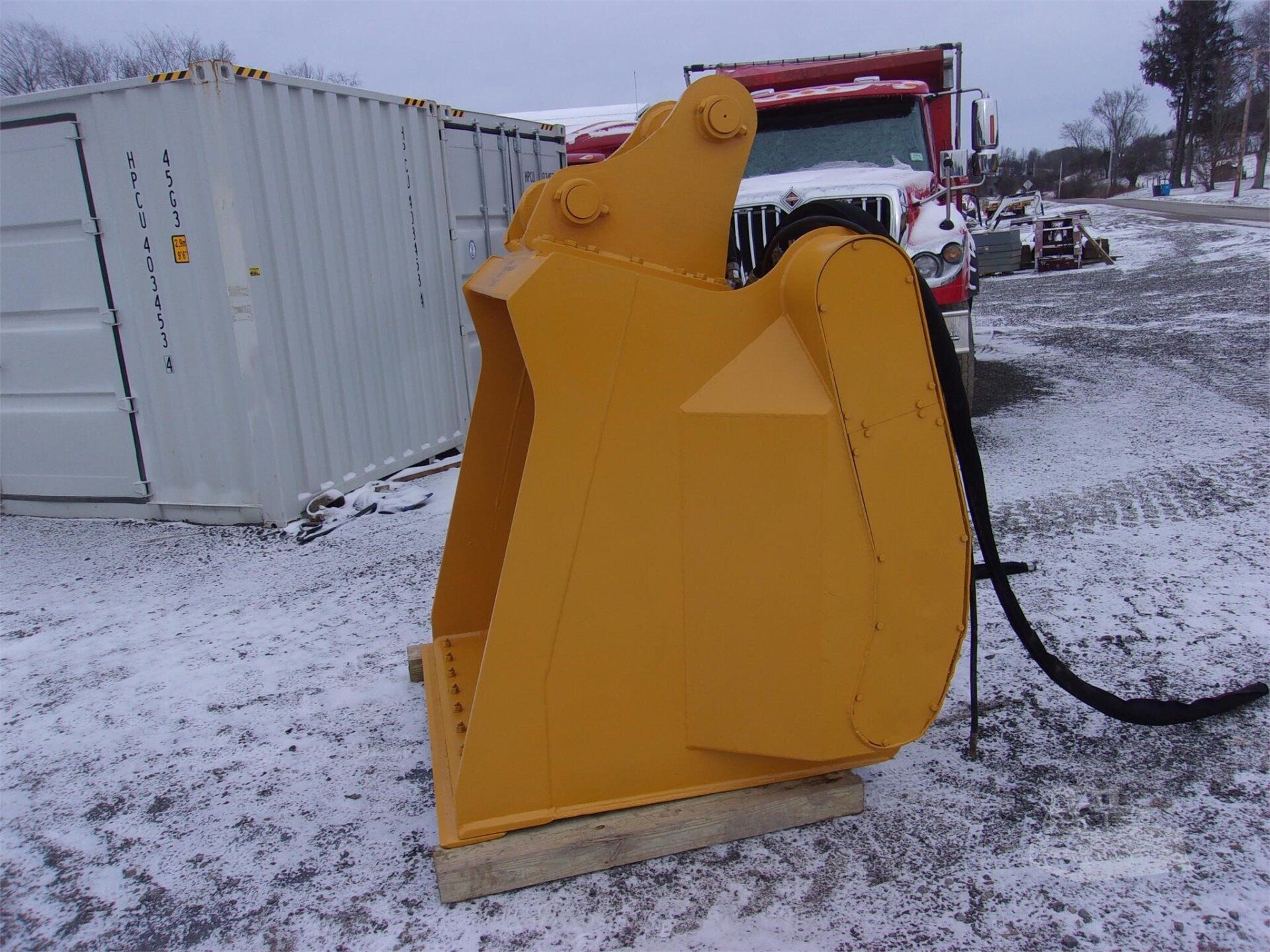 2007 SUPERIOR 57" - $27,900 - Image 5